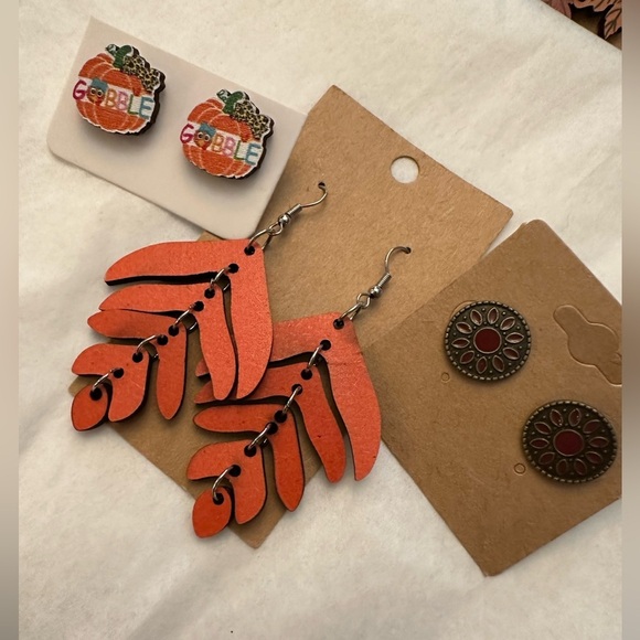 fall earring mix 3 pair🍁 pumpkin, gobble, wooden, red artisan - Picture 1 of 4